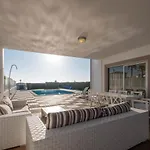 Do Golfe Villa